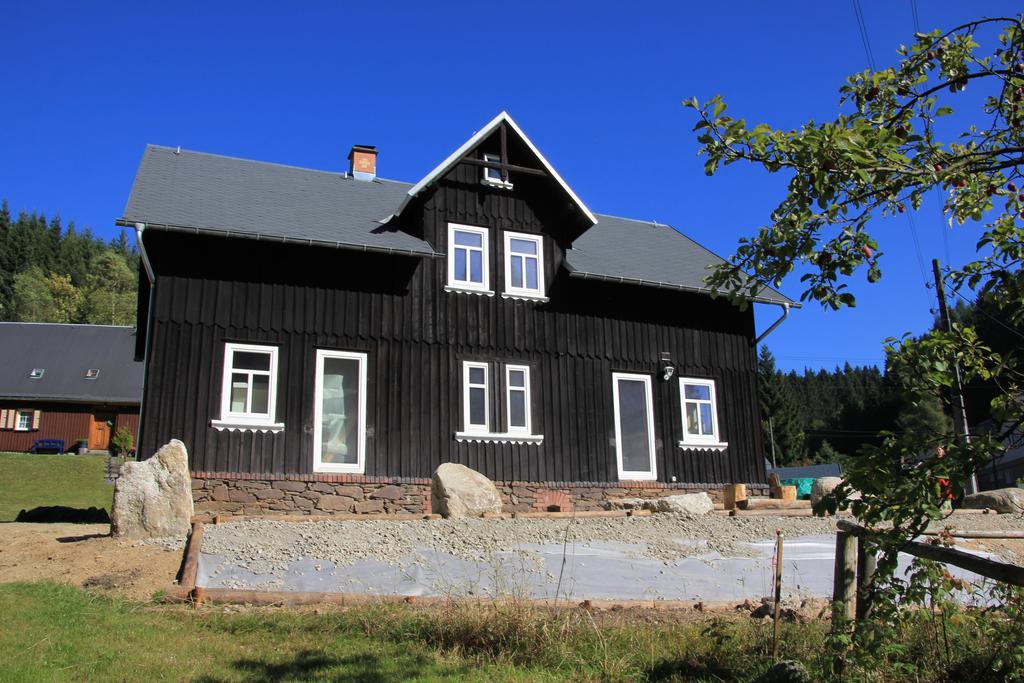 Ferienhaus Anno Dazumal, Wie Zu Oma'S Zeiten Leilighet Klingenthal Rom bilde