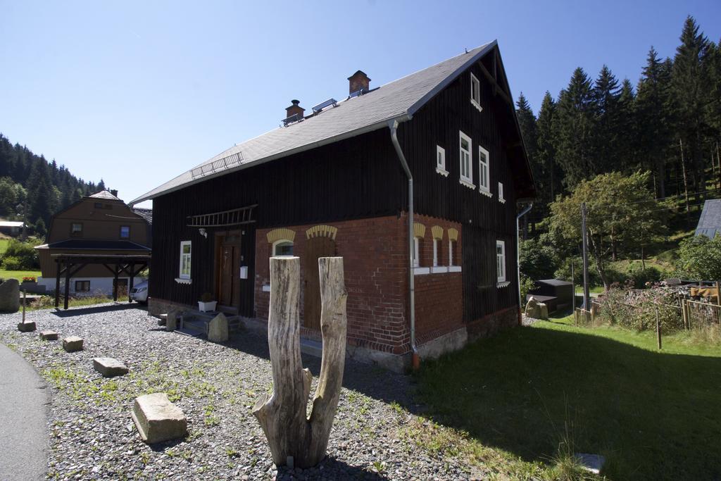 Ferienhaus Anno Dazumal, Wie Zu Oma'S Zeiten Leilighet Klingenthal Eksteriør bilde